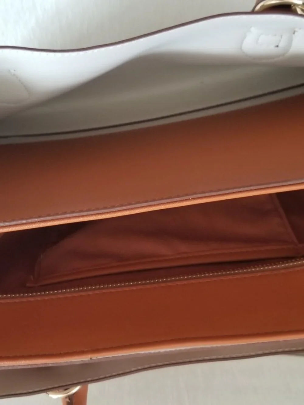 Lou Lu Beige Brown Hand bag Used in excellent condition Like New with out tags